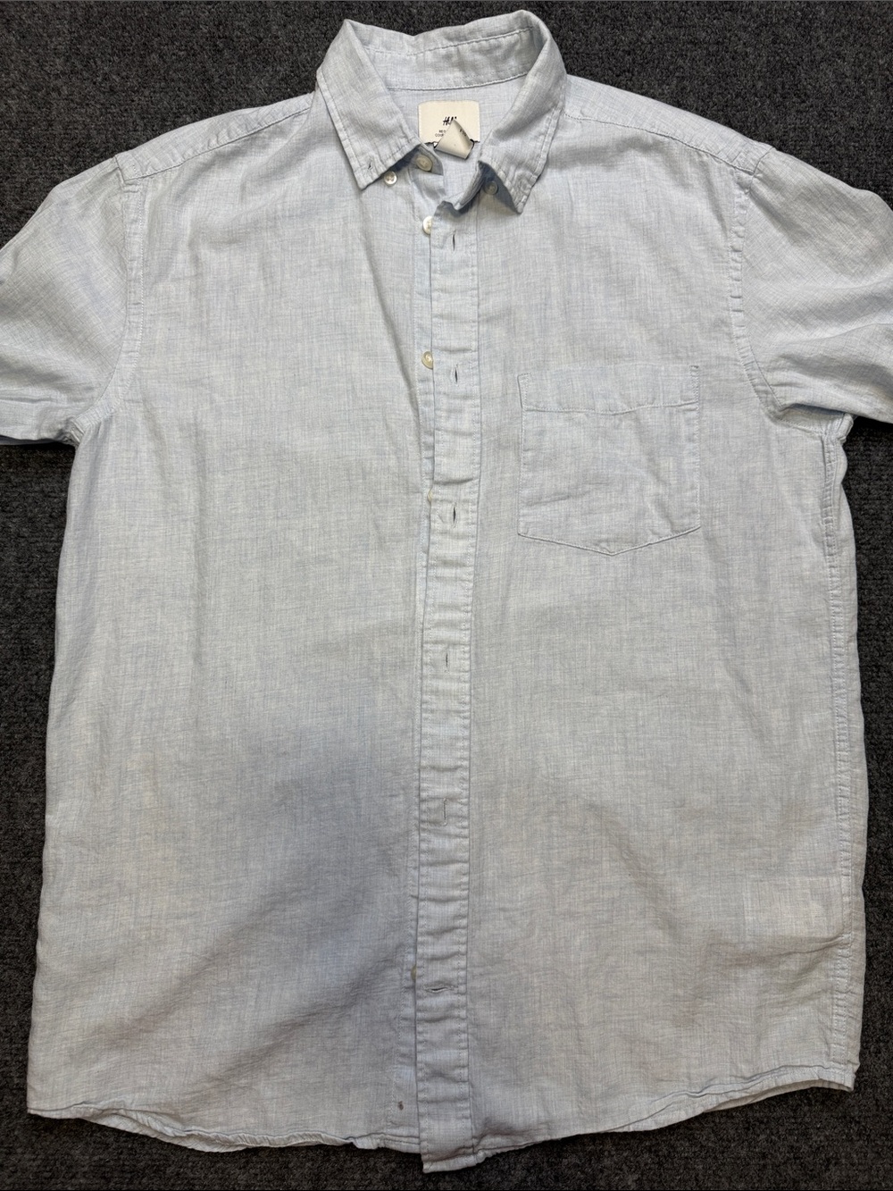 H&M Light Blue Short-Sleeve Button-Up Shirt